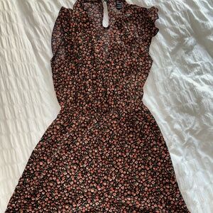 SHEIN Floral Print Flowy Romper